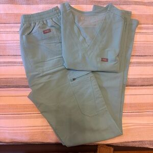 FIGS Women's Scrub Set - Light Blue